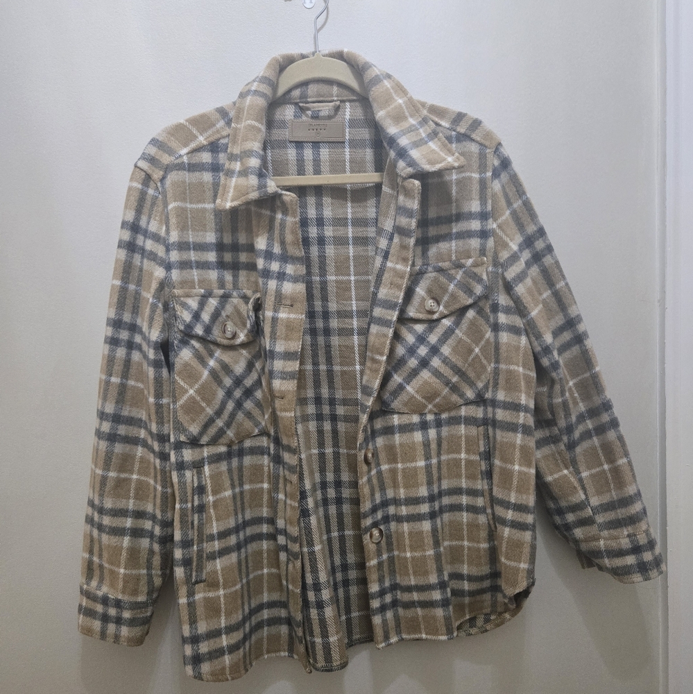 BlankNYC Shacket Flannel [Medium] Soft Warm Tan Plaid Chore Jacket